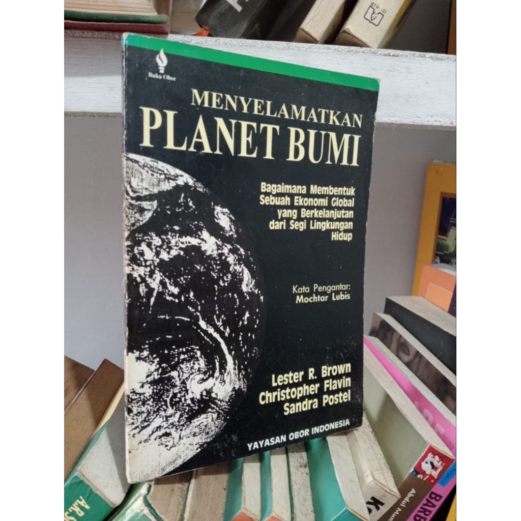 MENYELAMATKAN PLANET BUMI