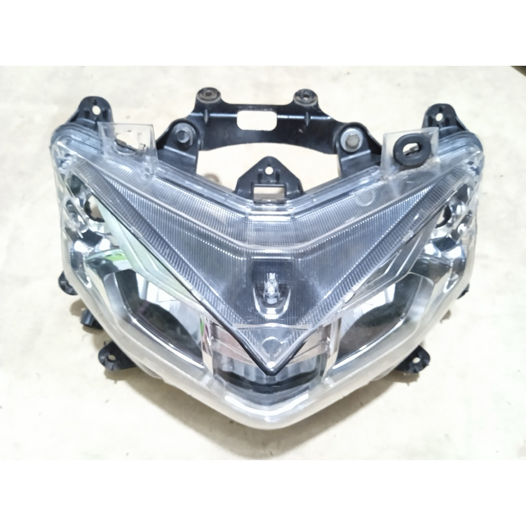 Lampu depan Yamaha AEROX 125 Original