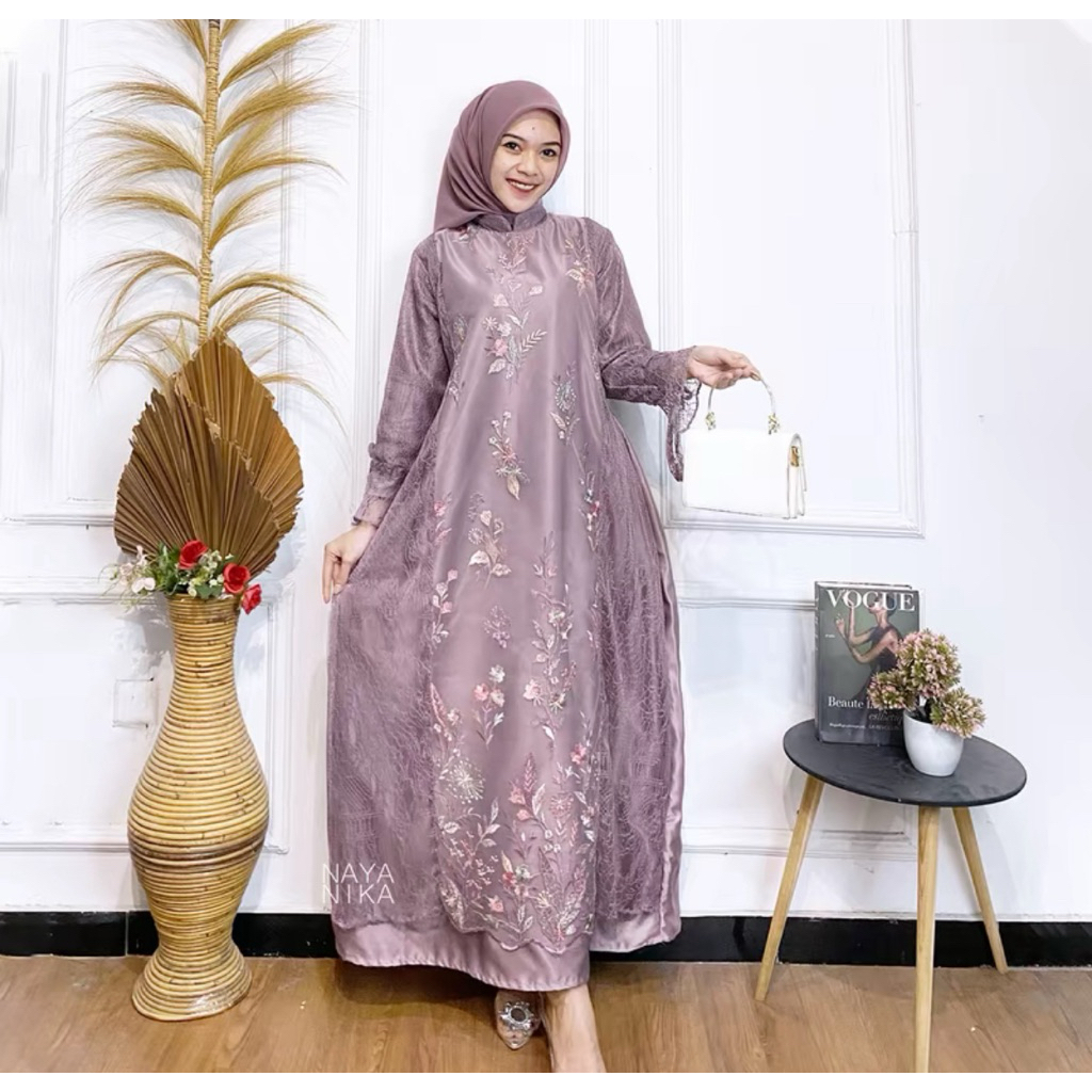 NAYANIKA BATIK - Maxi  Dress Lebaran Terbaru AQILA Gamis Brukat Tulle Garden Kombinasi Chantily Outi