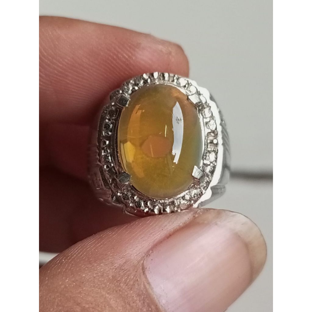 Natural Batu Fire Opal Wonogiri