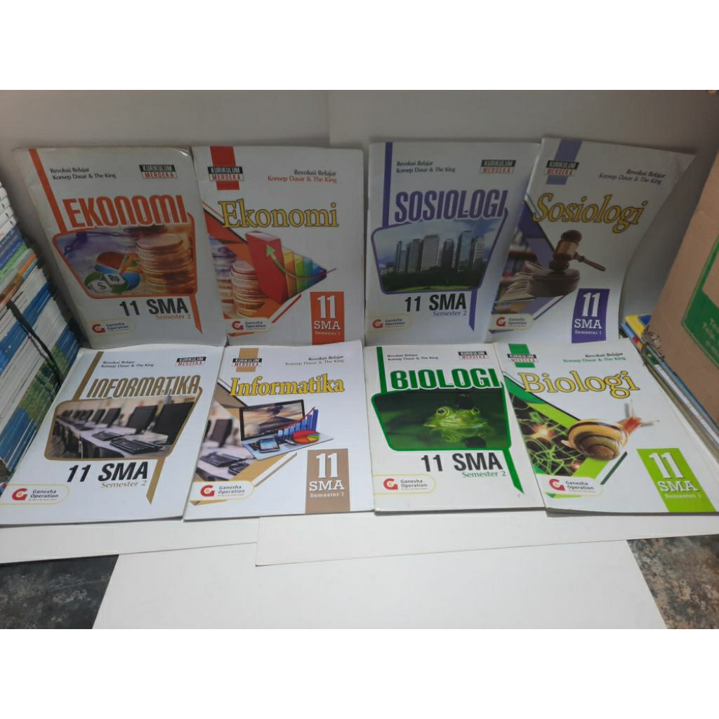 Bekas - Buku GO Ganesha Operation Revolusi Belajar Konsep Dasar & The King untuk Kelas 11 Kurikulum 