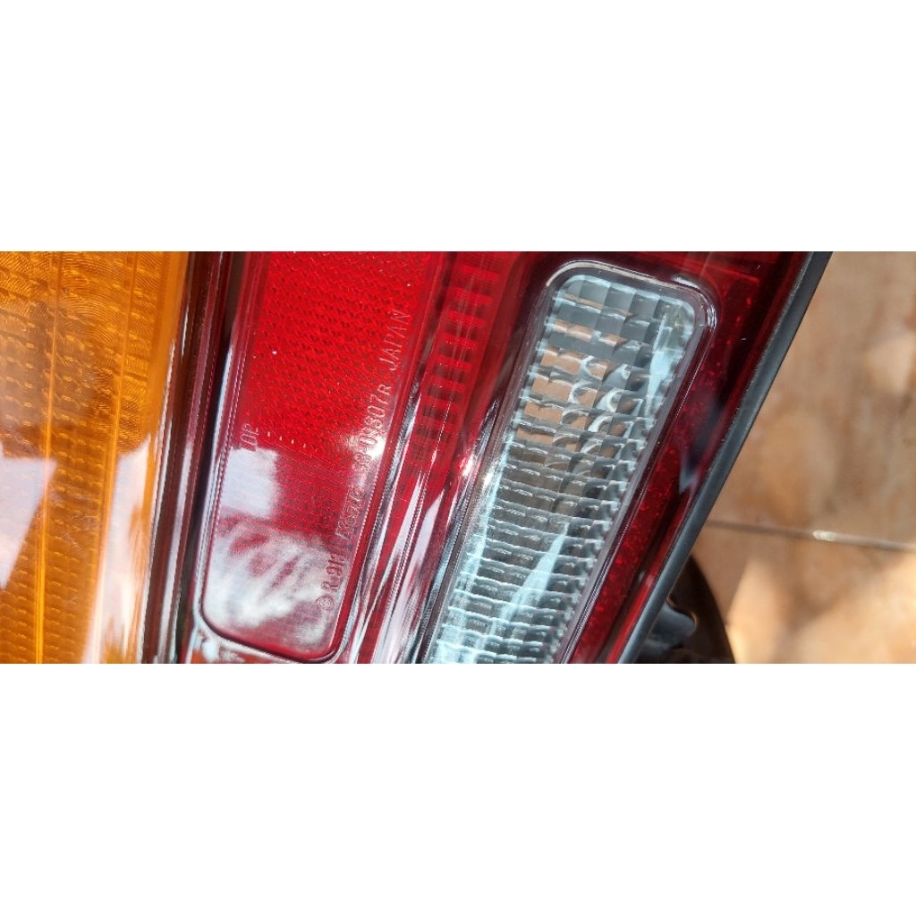 Stoplamp Lampu Stop Lampu Belakang Corolla Great EE100 AE101 92-93 LH RH Original Koito Japan