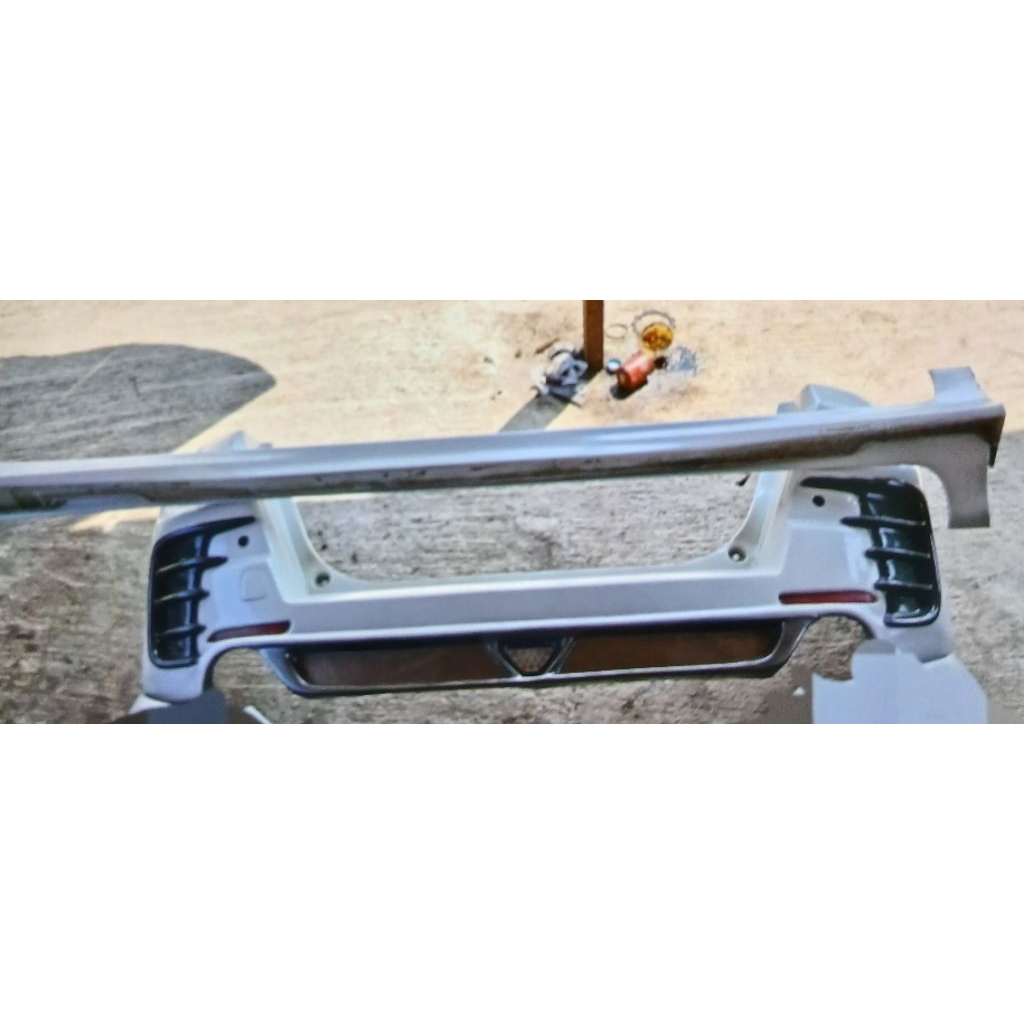 bumper belakang dan sidekick
