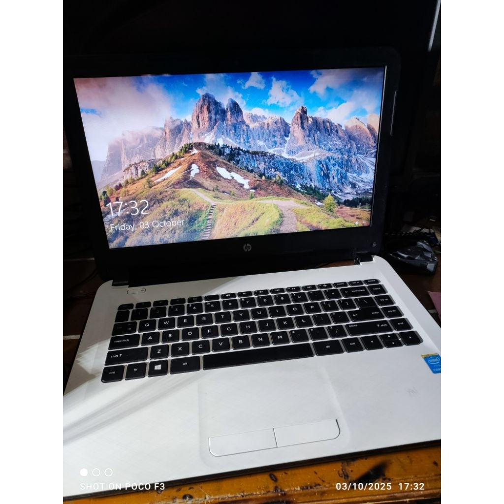 leptop hp 14 ac069tu cor i3 4005u minus cek descripsi