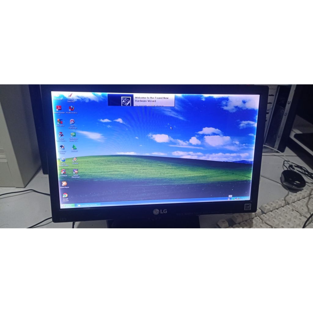 MONITOR LG 16 INCH