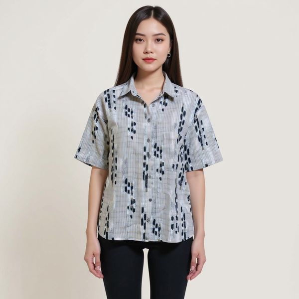 Kemeja pendek corak bintik