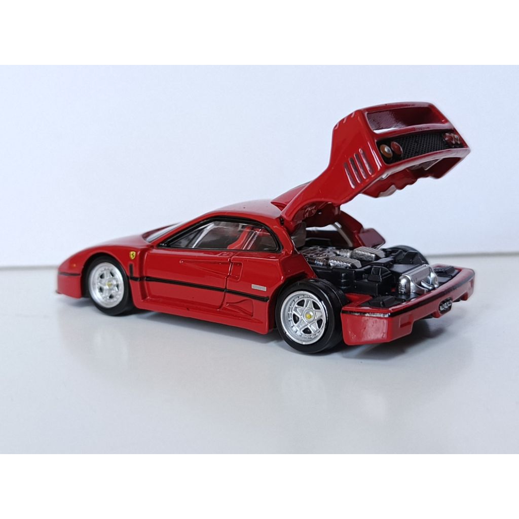 Tomica premium Ferrari F40