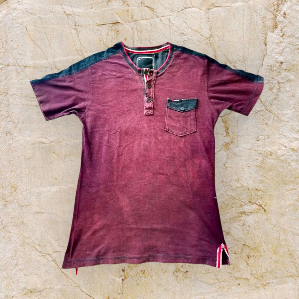 PRELOVED Kaos Pocket arnett