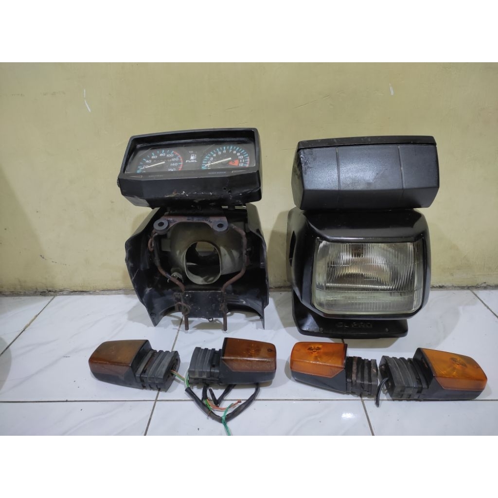 lampu depan honda gl pro atau lampu depan set gl pro atau lampu depan gl max atau speedometer honda 