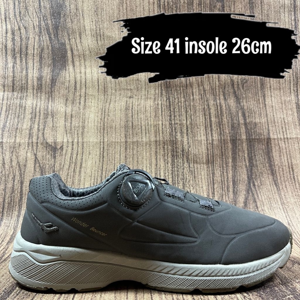 Sepatu Outdoor Gunung Hiking Prospecs Size 41