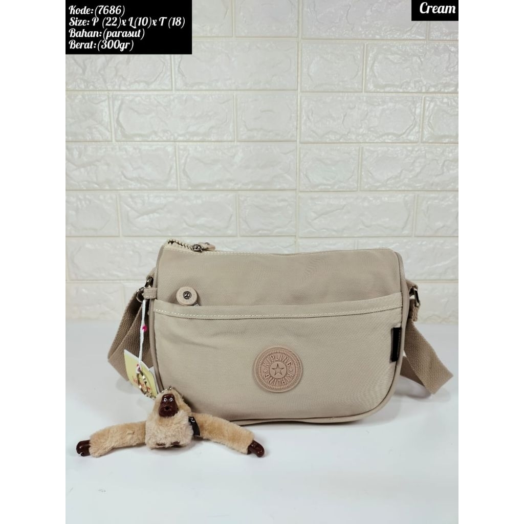 TAS SELEMPANG KIPLING BANYAK RUANG