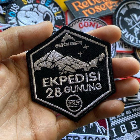 Emblem Patch bordir Ekpedisi 28 Gunung Super Premium