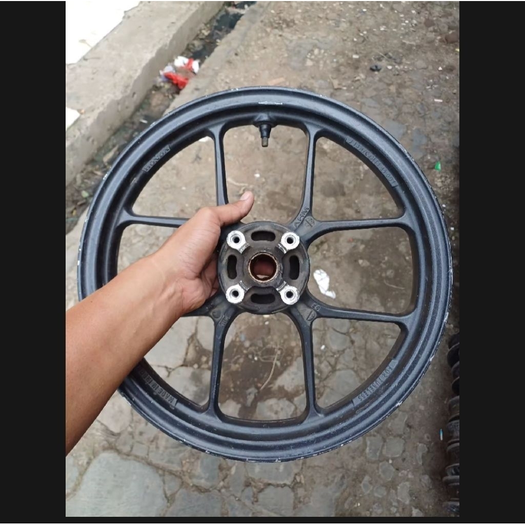Velg Depan Honda Beat Deluk pnp Genio / Original Copotan