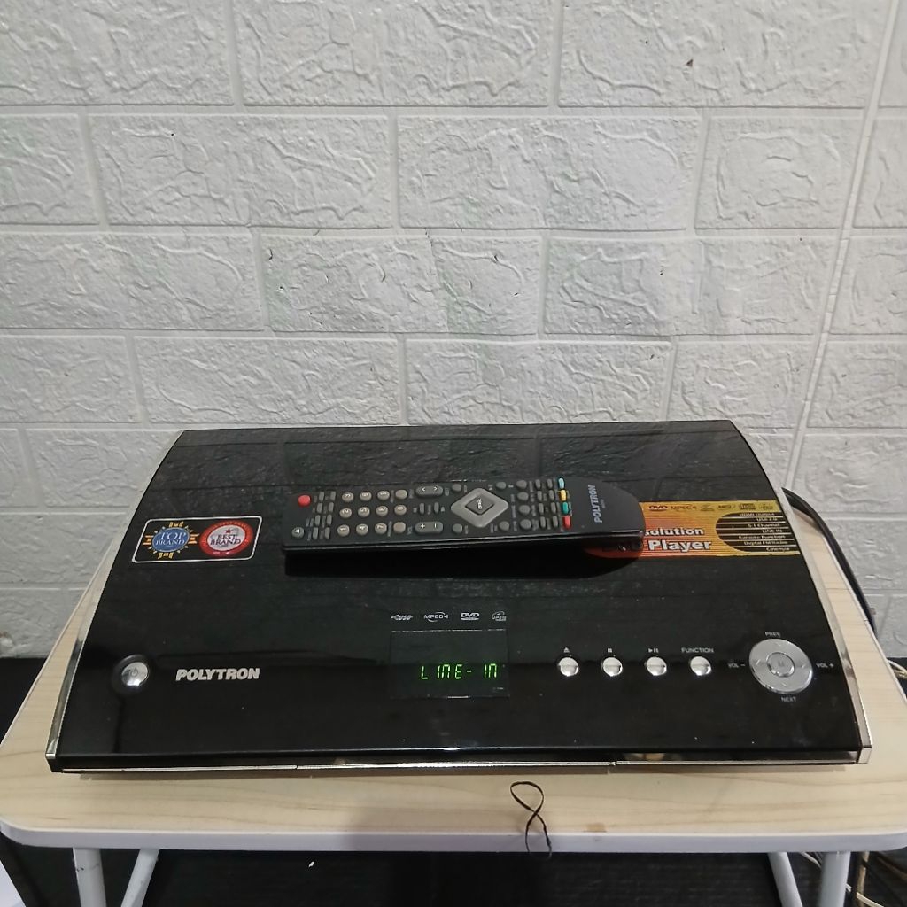 Dvd player home theater polytron 5.1