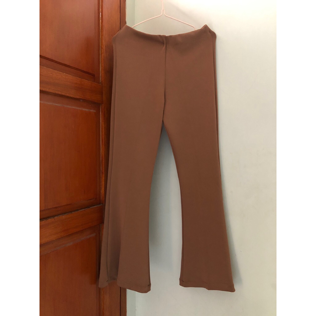 Preloved celana cutbray