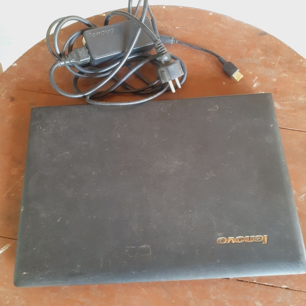 Laptop Lenovo G40-45 AMD A8 Double VGA, Minus rusak (baca deskripsi)