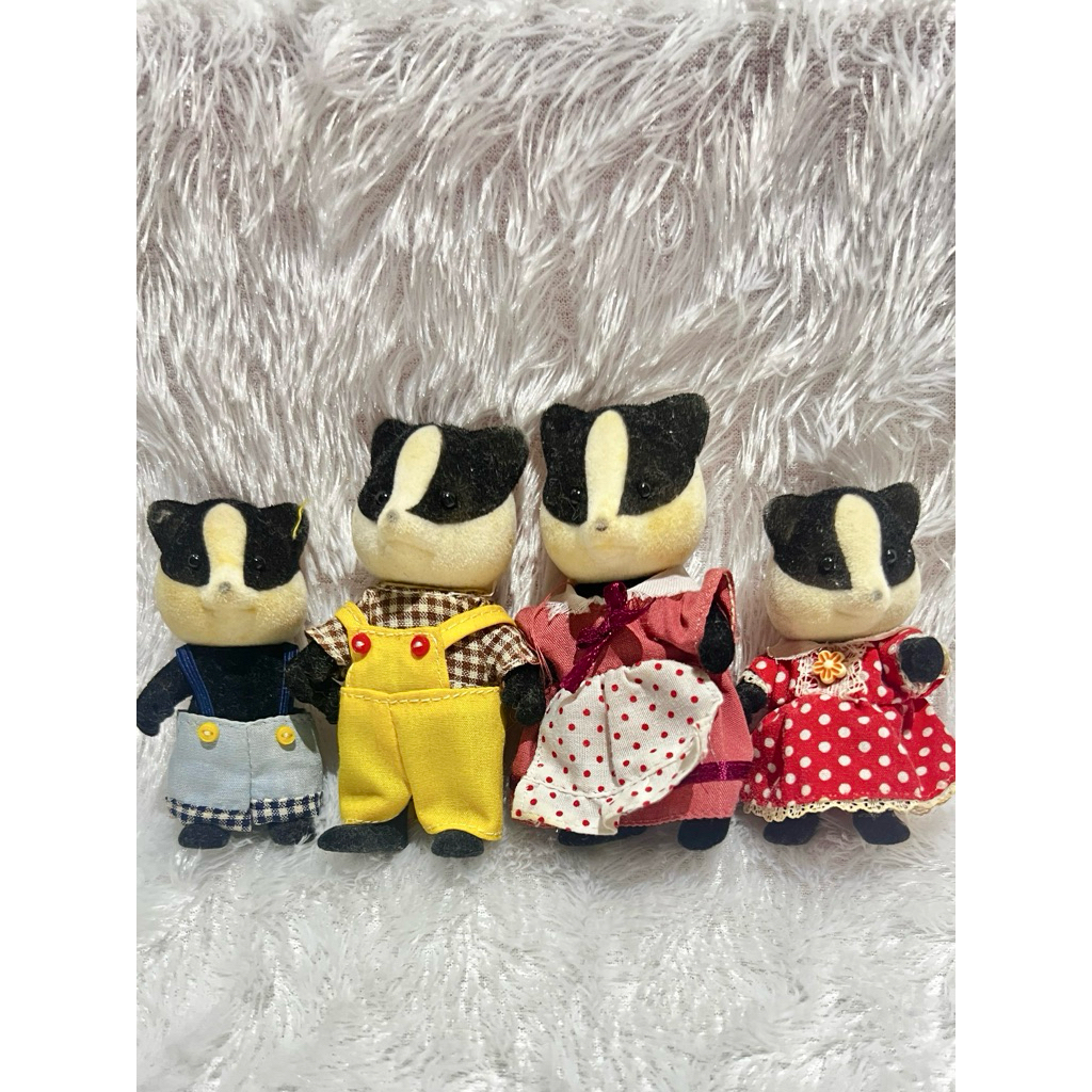 Skunk Family Set | Sylvanian Families