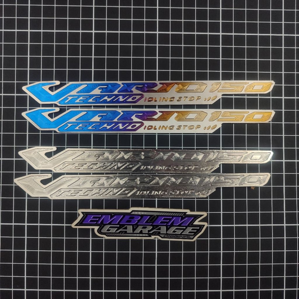 Emblem Logo Vario 150 Techno Idling Stop Titanium Vietnam