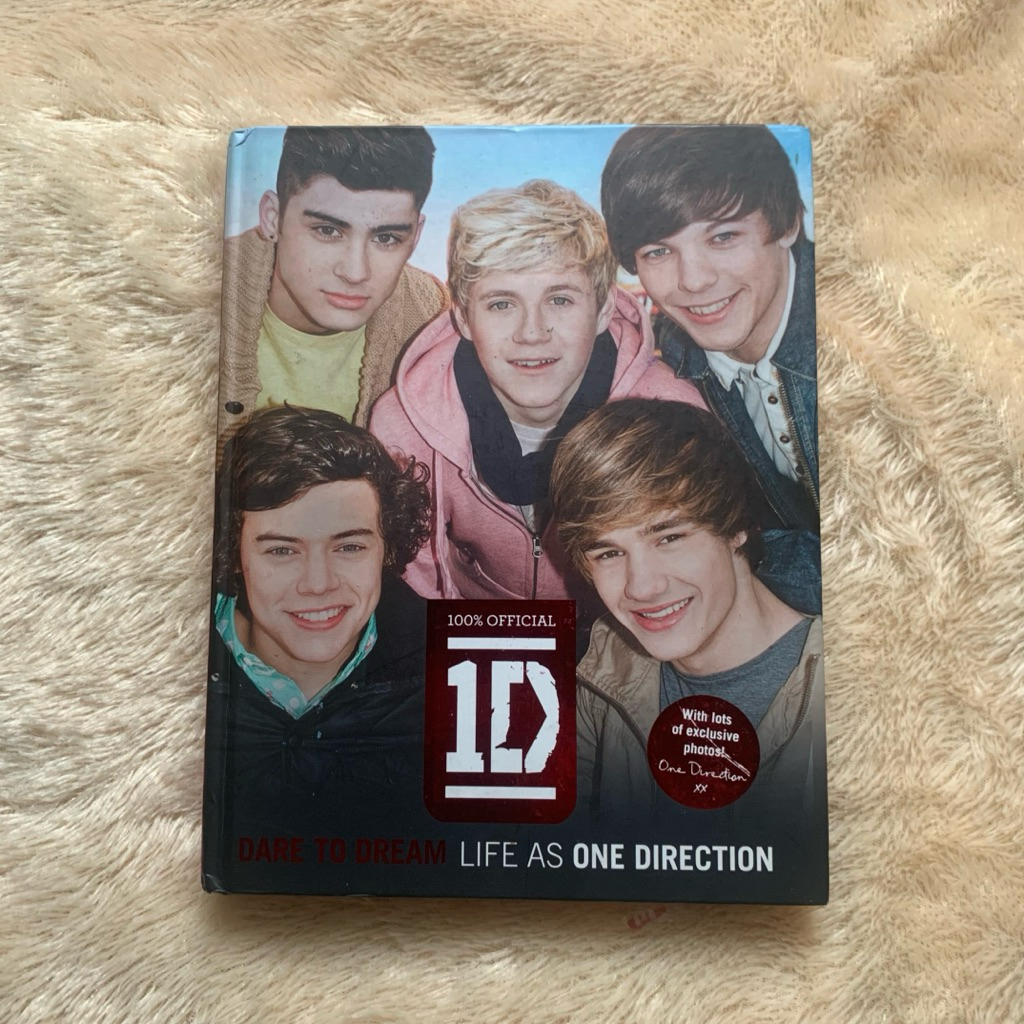 [HARDCOVER & ENGLISH] OFFICIAL BOOK ONE DIRECTION 1D - DARE TO DREAM CD ALBUM ORIGINAL BOOK BUKU MER