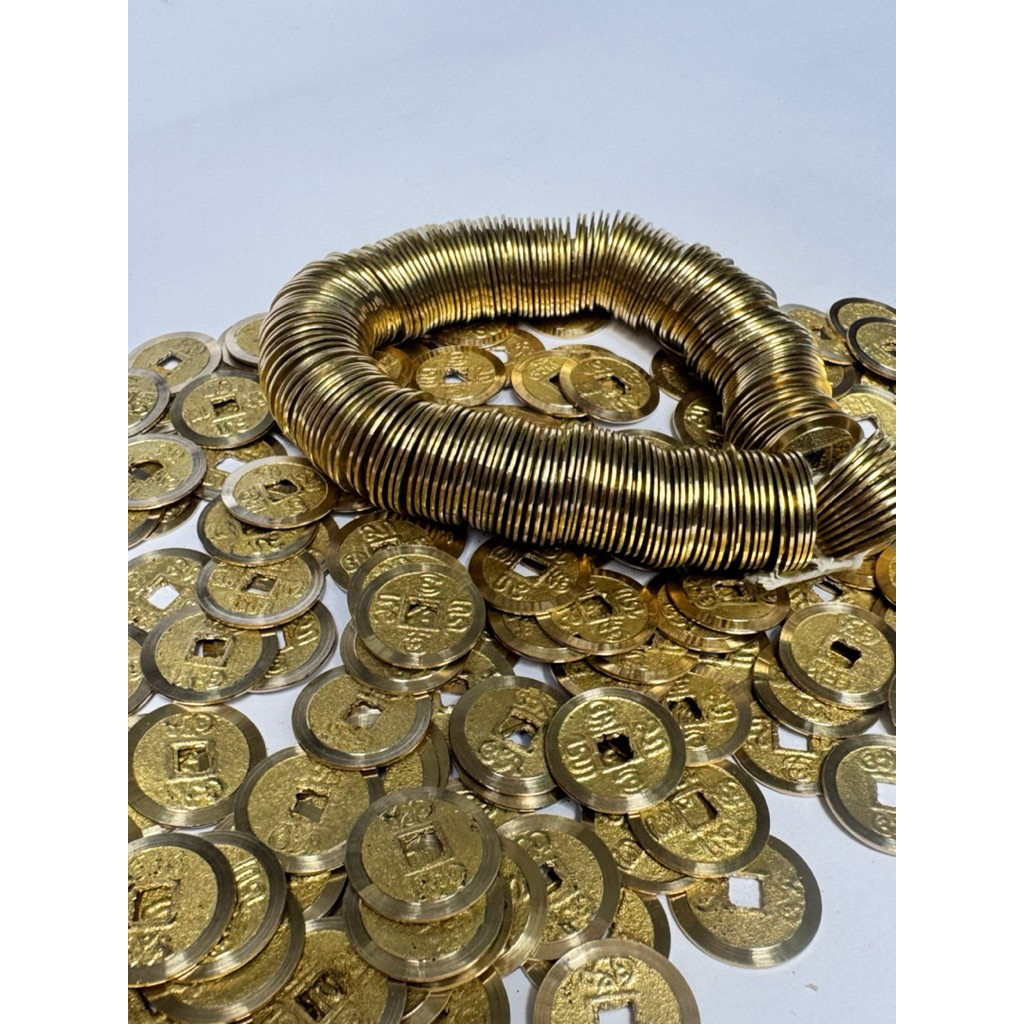 Pis Bolong Pancadatu Aksara Bali