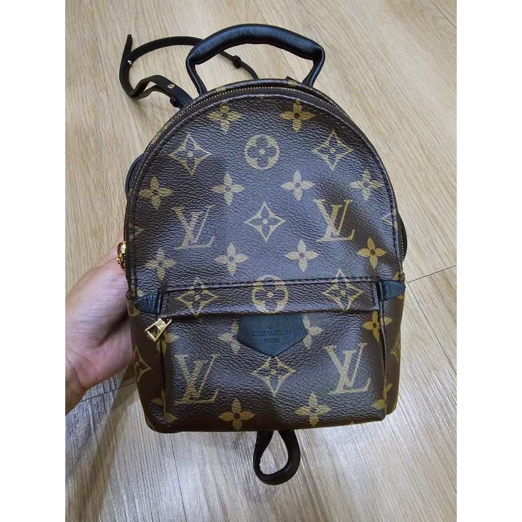 Preloved Lv mini back pack