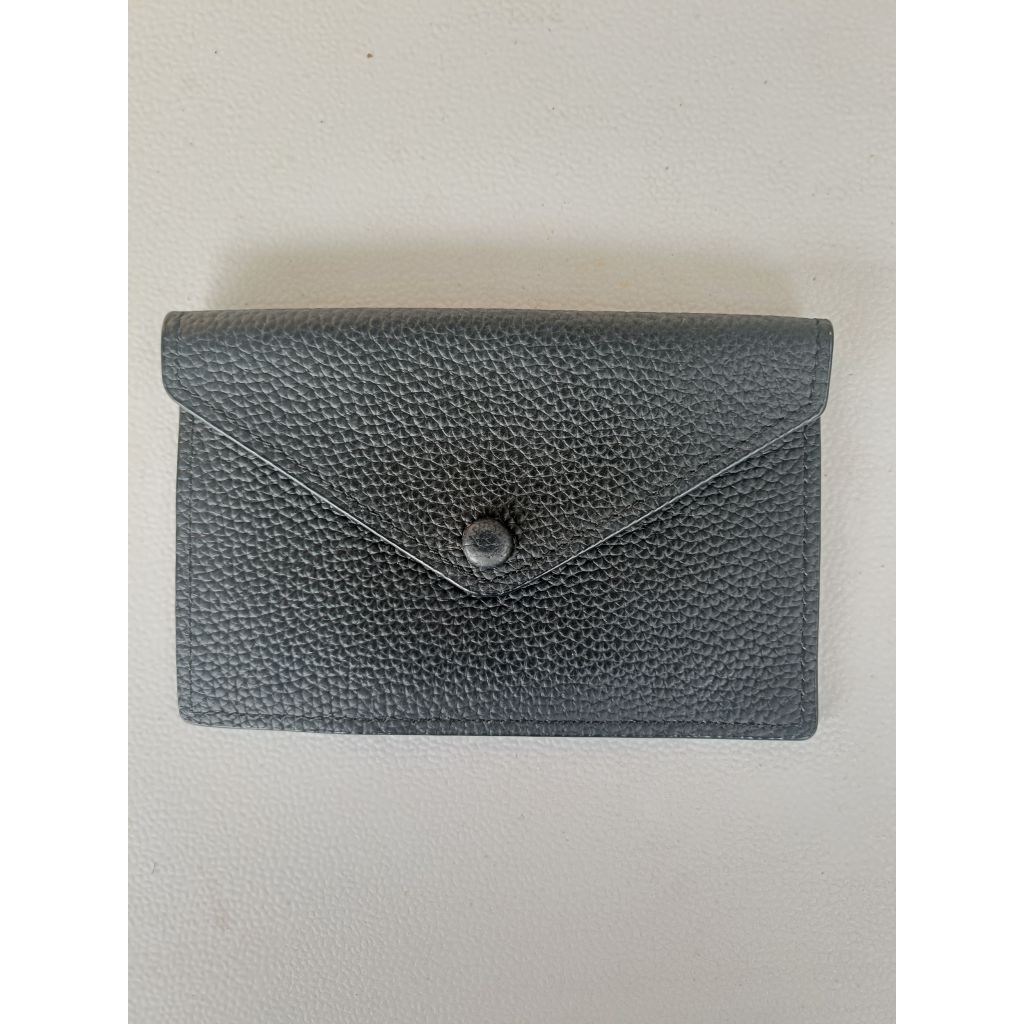 dompet branded preloved kremes