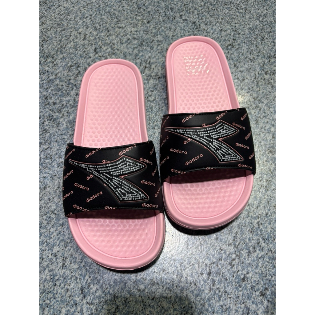 Sandal cewek Diadora