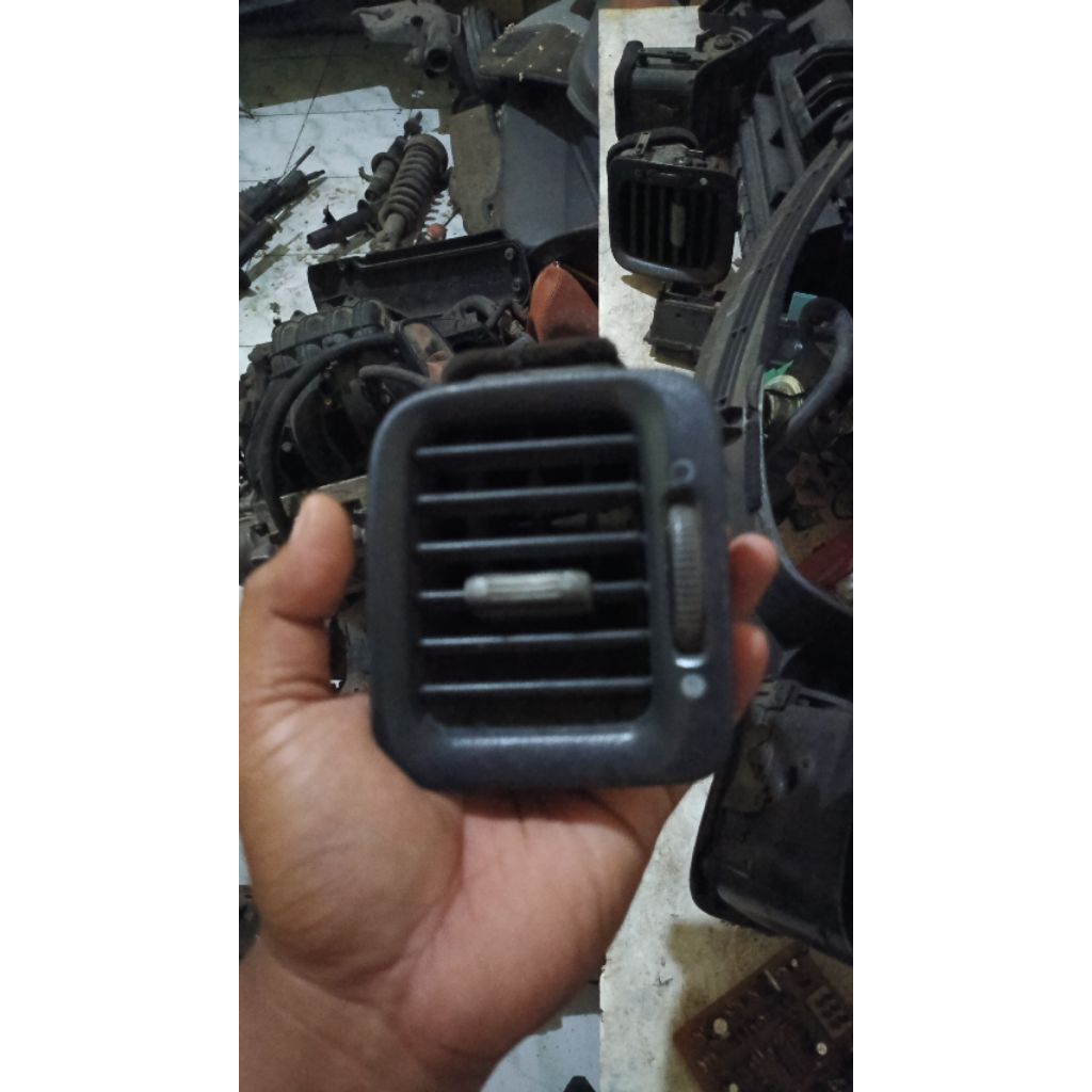 KISI-KISI AC KIRI PENUMPANG ACCORD CIELO