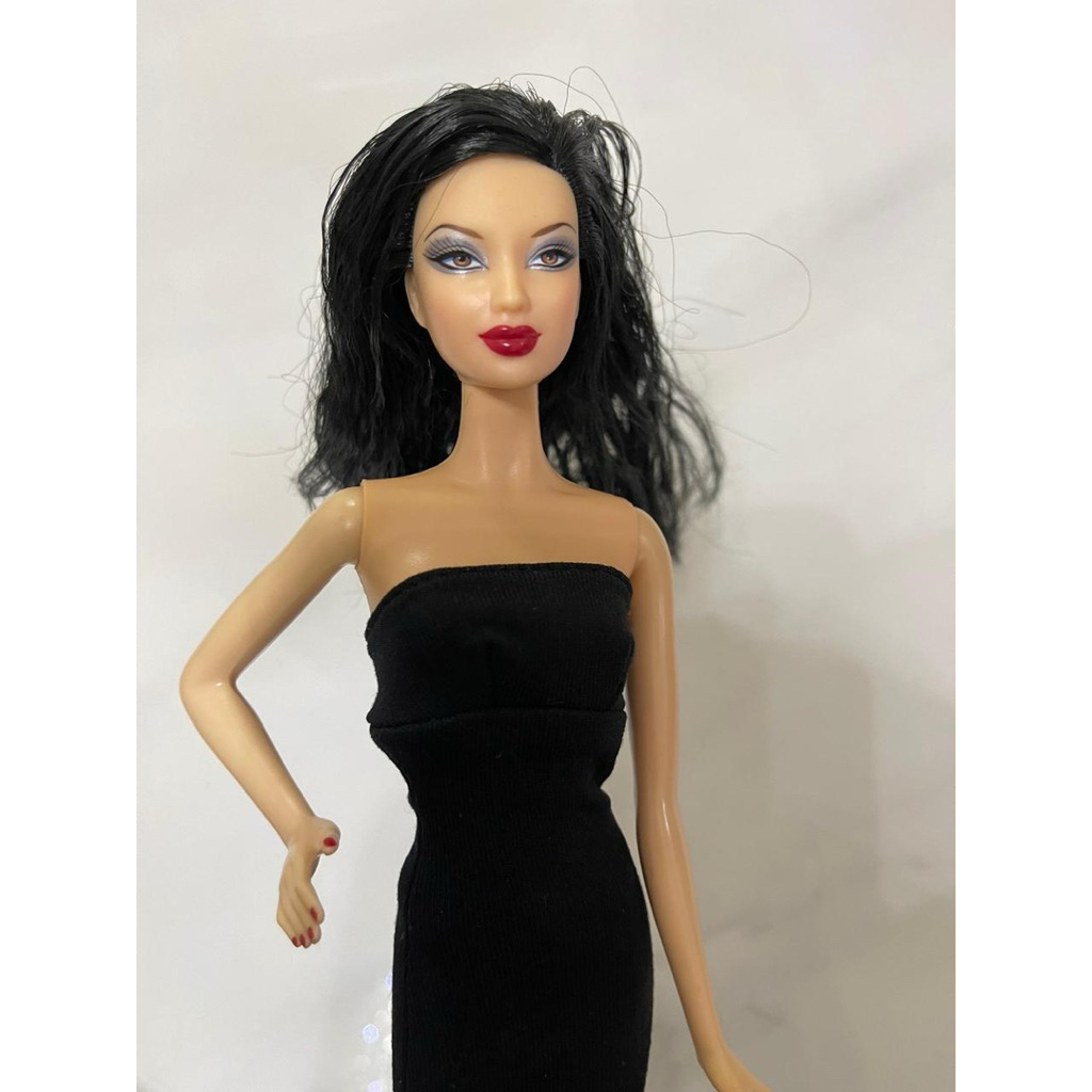 barbie basics black