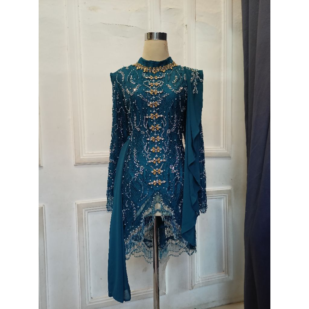 pelunasan kebaya lamaran hijau emerald