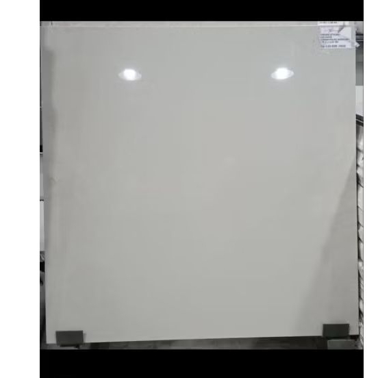 Granit Garuda Lux 60x60 cream polos