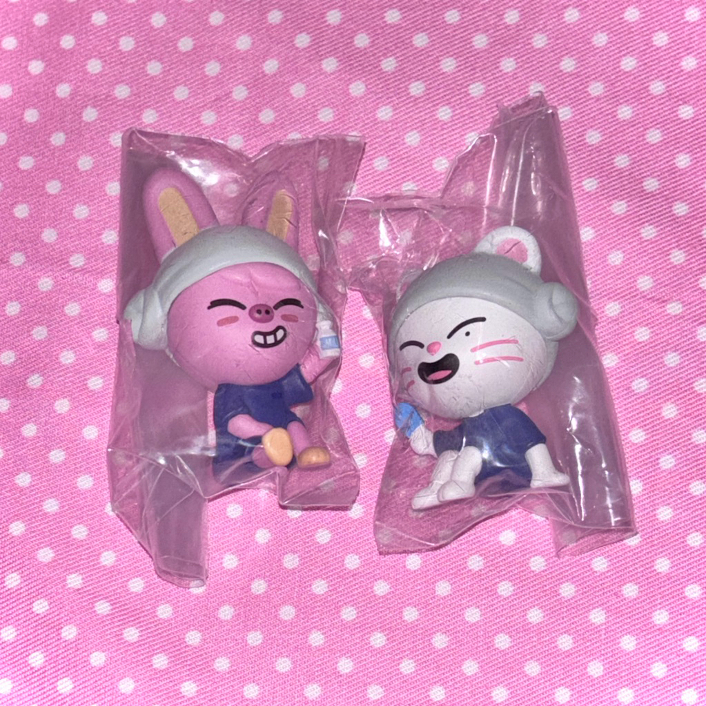 [ready] skzoo mini figure sauna gashapon