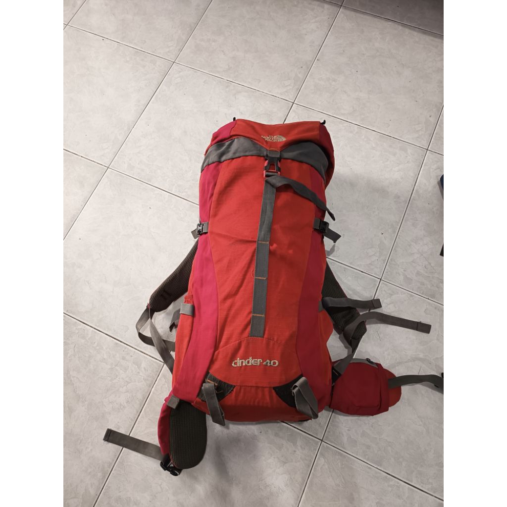 TNF LOKAL tas gunung 40L