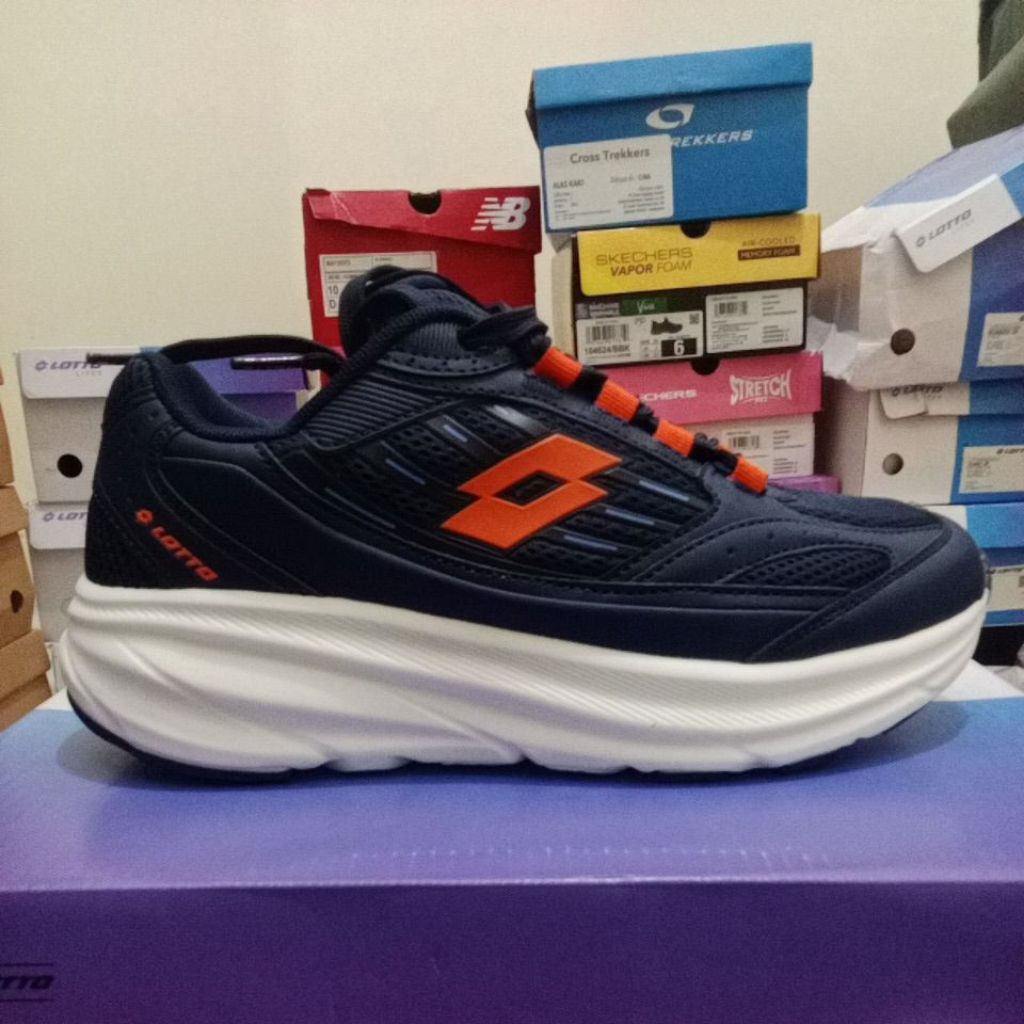 Sepatu olahraga Lotto Esensio Navy