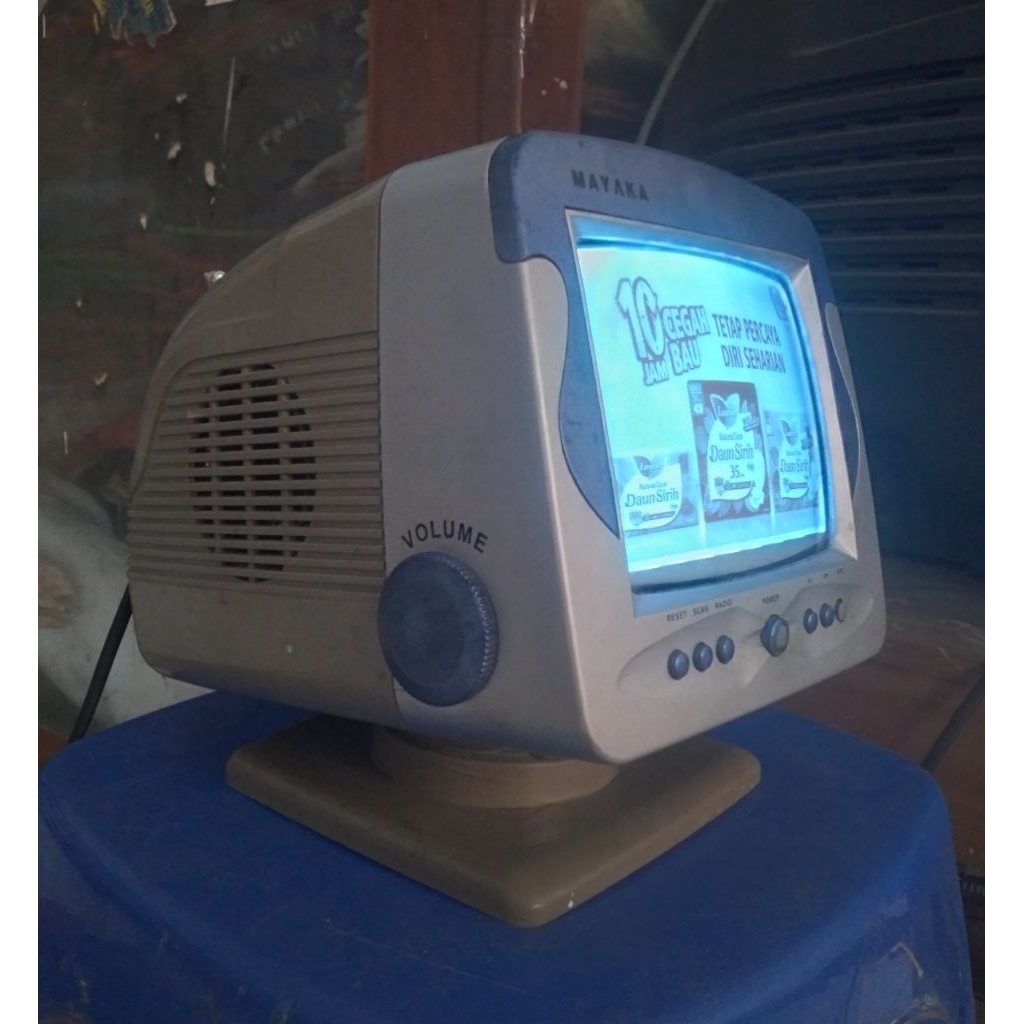 TV JADUL MAYAKA 5,5 INCHI HITAM PUTIH