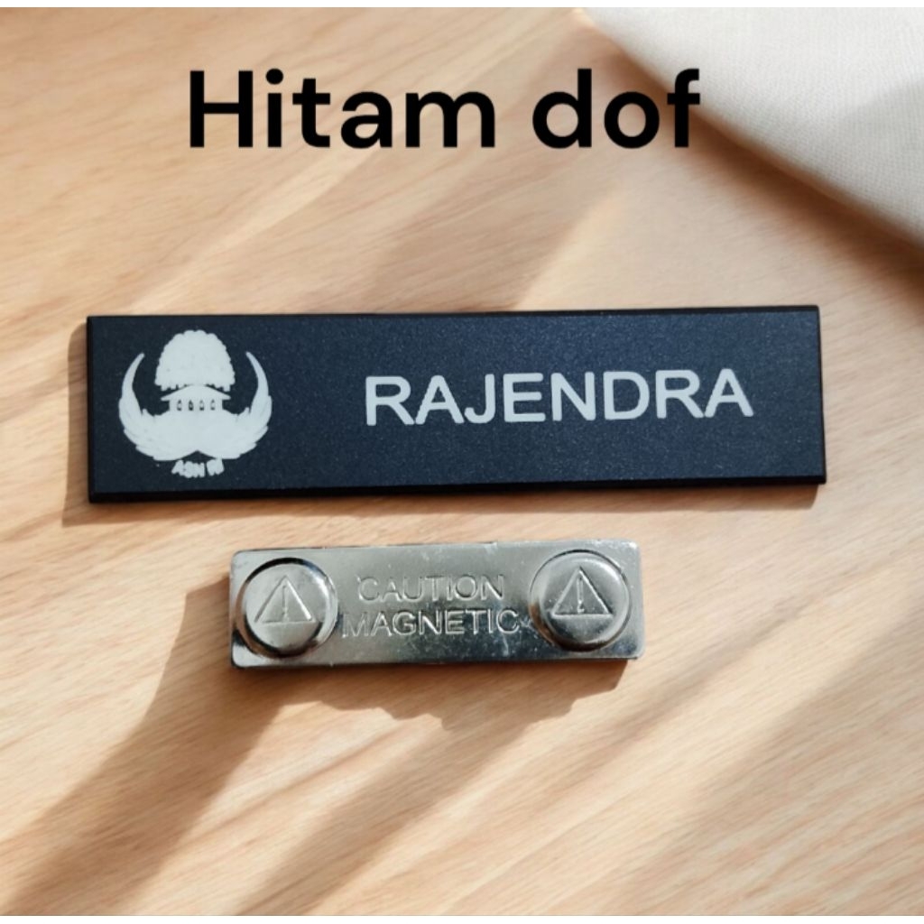 papan nama hitam dof logo korpri magnet