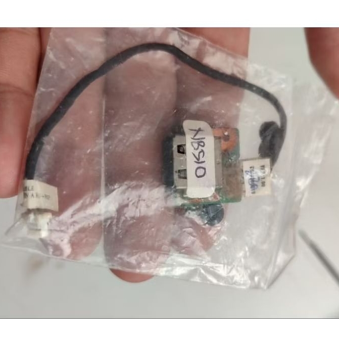 KONEKTOR USB TOSHIBA NB510