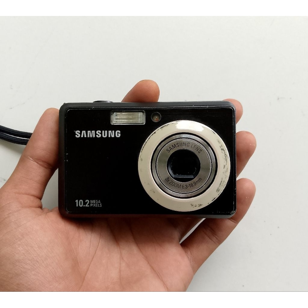 kamera digital samsung ES55 bekas second