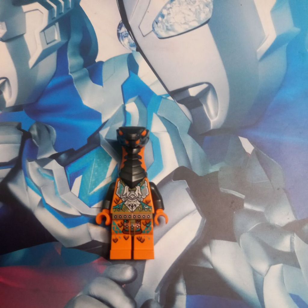 lego ninjago minifigure snake