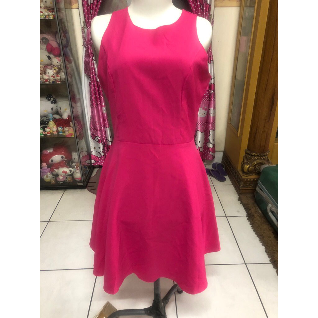 dress tanpa lengan warna pink fanta