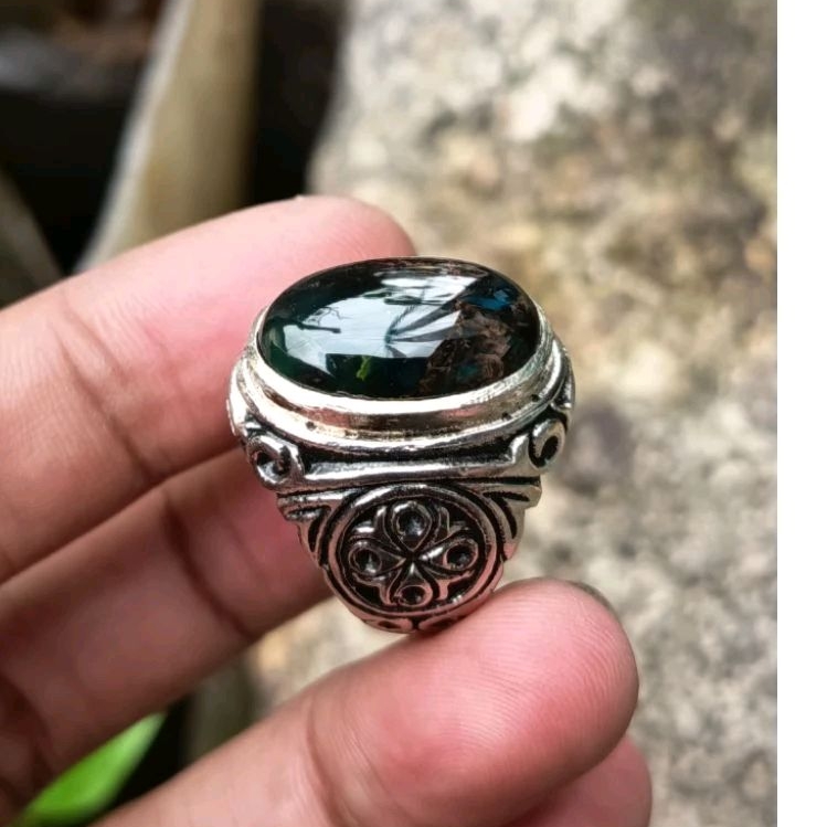 cincin batu Bacan Doko coklat serat kura rarai aitem size 9/10