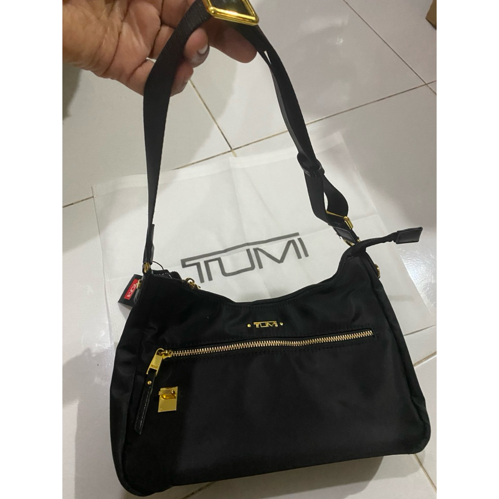 Tas Selempang Wanita Tumi Black hitam