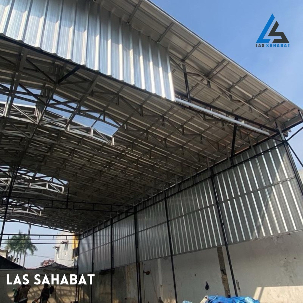 Kanopi Baja Ringan dan Besi Hollo