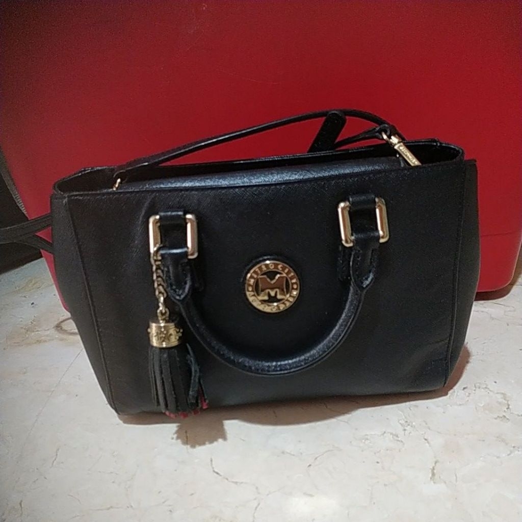 TAS wanita SLING  Metrocity