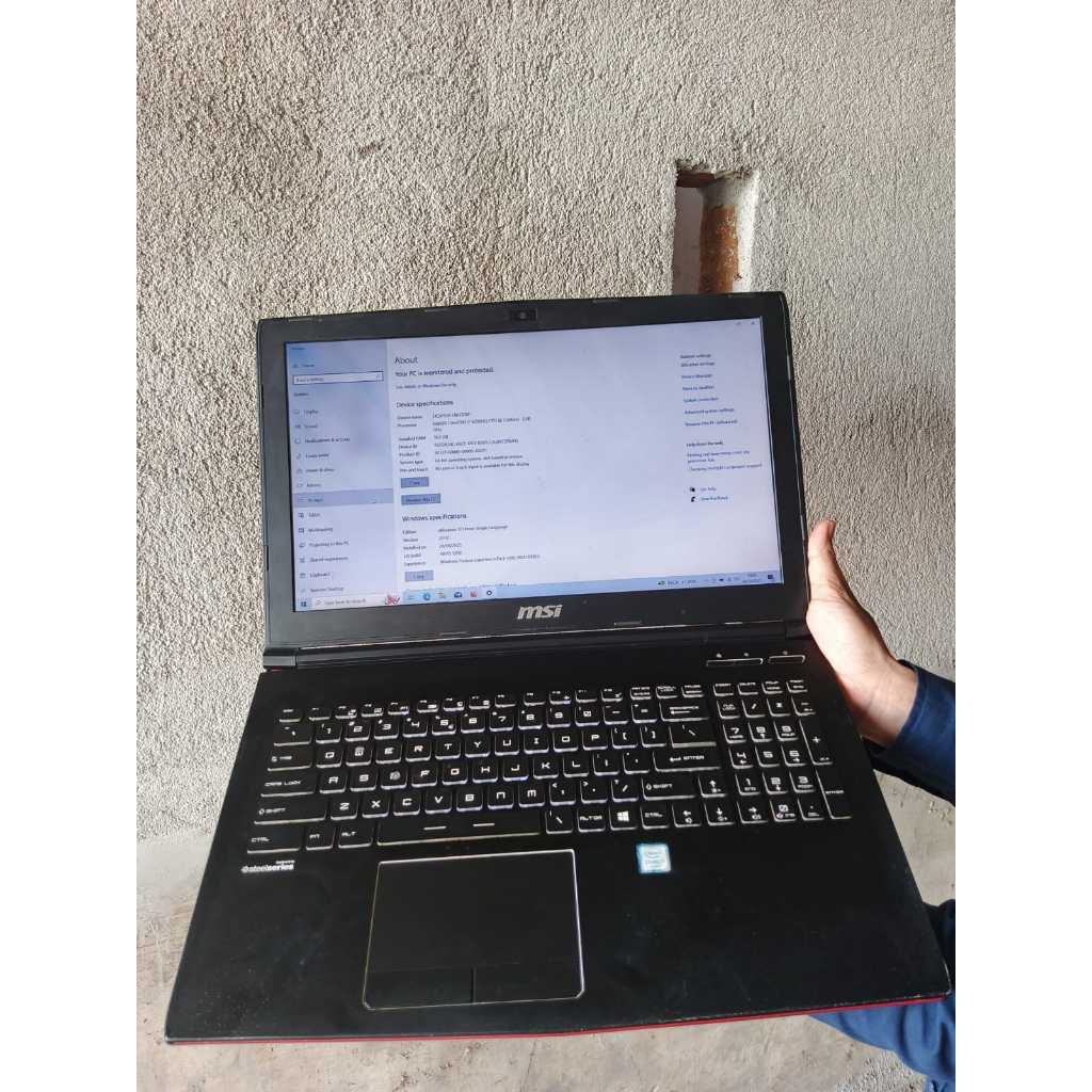 DIJUAL LAPTOP MSI MS-16J5 CORE I7 GEN 6 SSD 500GB  VGA NVIDIA Geforce GTX 960M 4Gb
