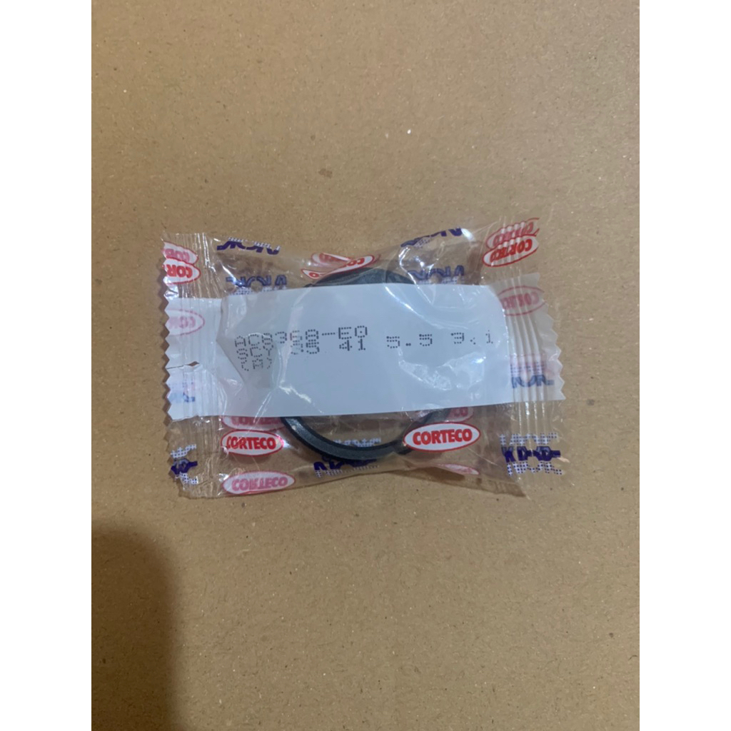 SealAs Roda Belakang Land Cruiser VX80 LC80 FULL FLOATING JAPAN