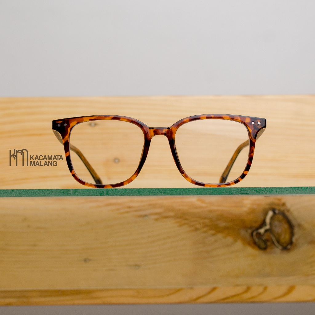 Kacamata Malang - Kacamata Kotak Daily Eyewear - Yamika 05
