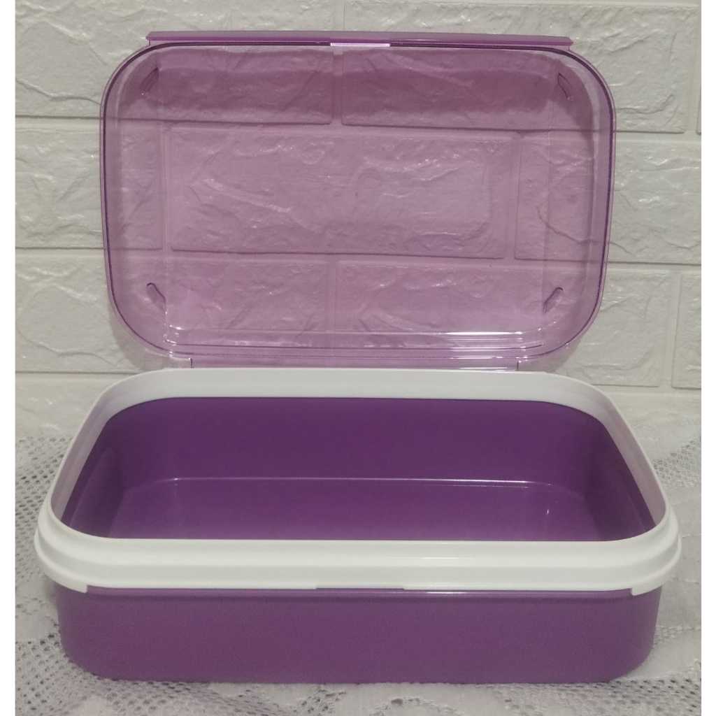 TUPPERWARE SIGNATURE RECTANGULAR 2L  pcs