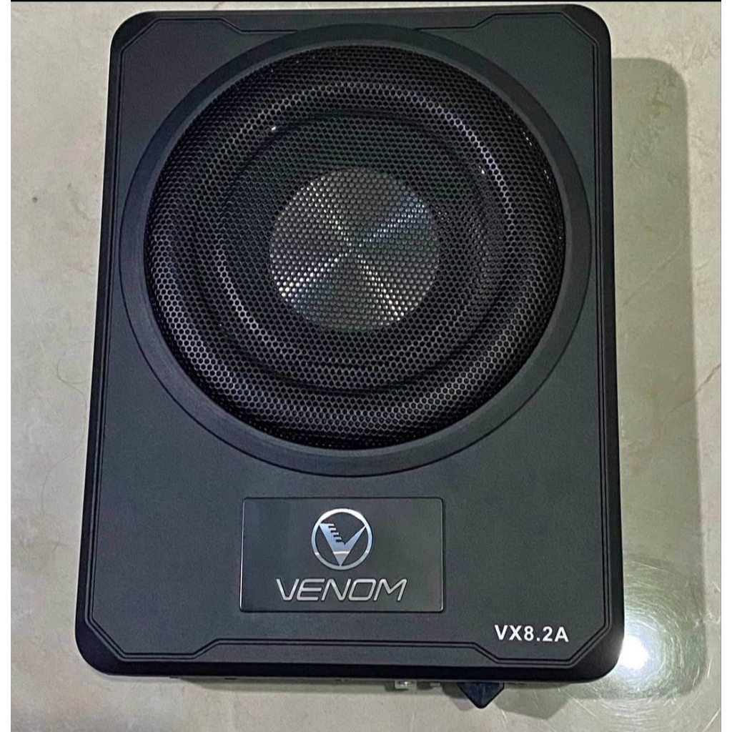 Bekas Mulus Subwoofer Kolong VENOM 8.2A MANTAP