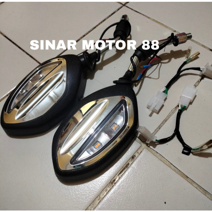 Spion Lampu Sein Plus Soket 1 Set Kiri kanan Spion Led Sein motor Honda Yamaha Universal Kaca Spion 
